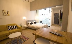 Eshel Mansion - Boutique Suites